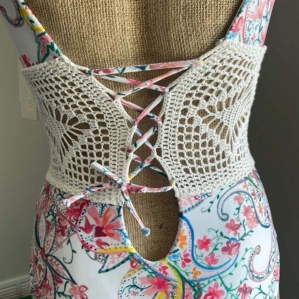 L*Space Samantha One Piece Swimsuit Size 6 NWT